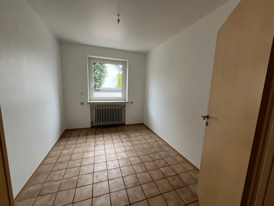 6 Zimmer Wohnung mit 146 m² in Herrenberg – Bild 4