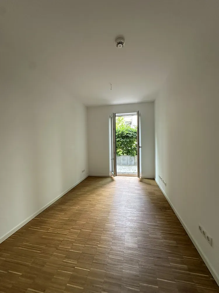 4 room apartment with 110 m² in Berlin – Photo 9