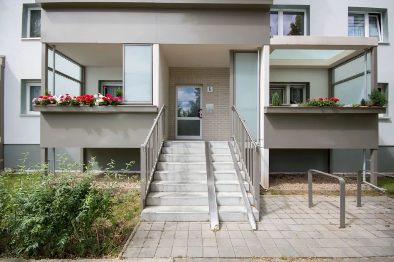 2 Zimmer Wohnung mit 57 m² in Halle (Saale) – Bild 2