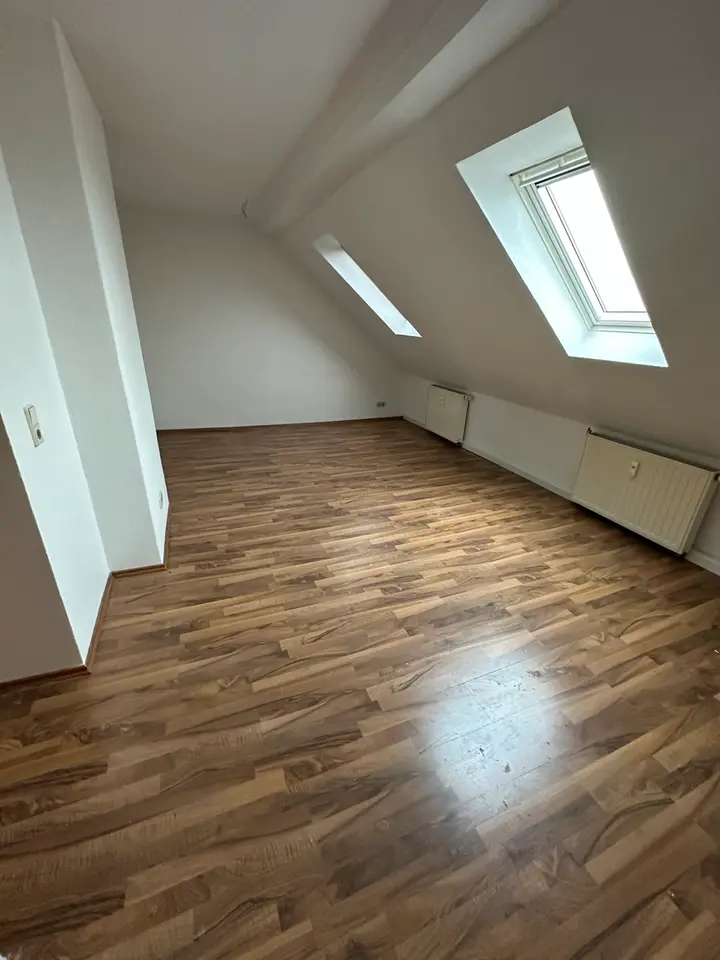 4 Zimmer Wohnung mit 83 m² in Halle (Saale) – Bild 4