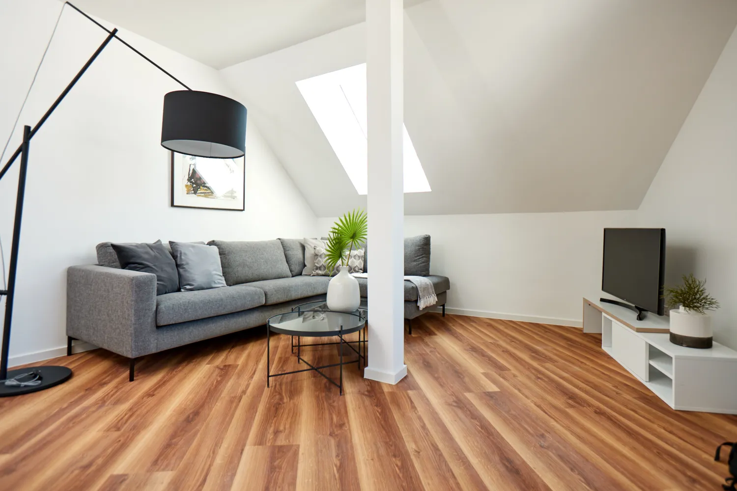 2 Zimmer Wohnung mit 68 m² in Düsseldorf – Bild 4