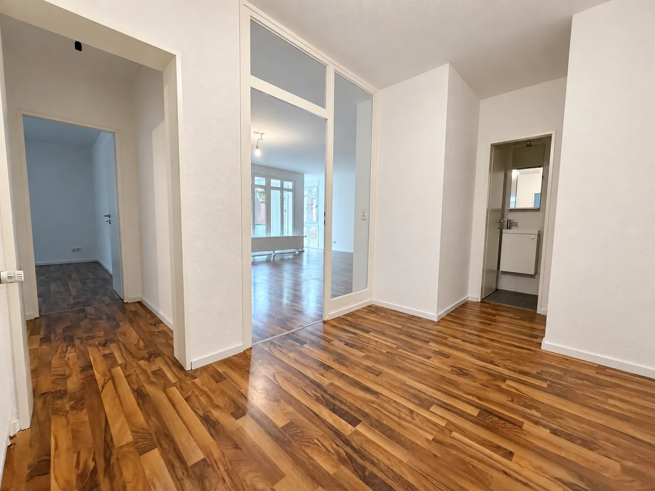 2 Zimmer Wohnung mit 80 m² in Bremen – Bild 8
