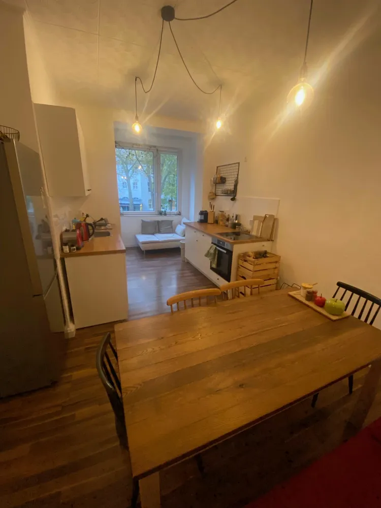 2 Zimmer Wohnung mit 77 m² in Essen – Bild 2