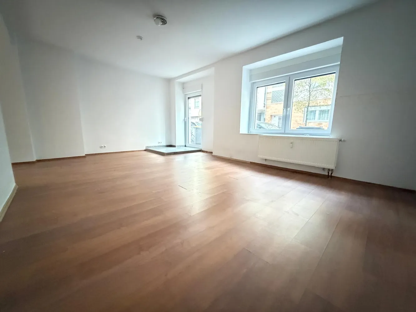 2 Zimmer Wohnung mit 55 m² in Köln – Bild 2