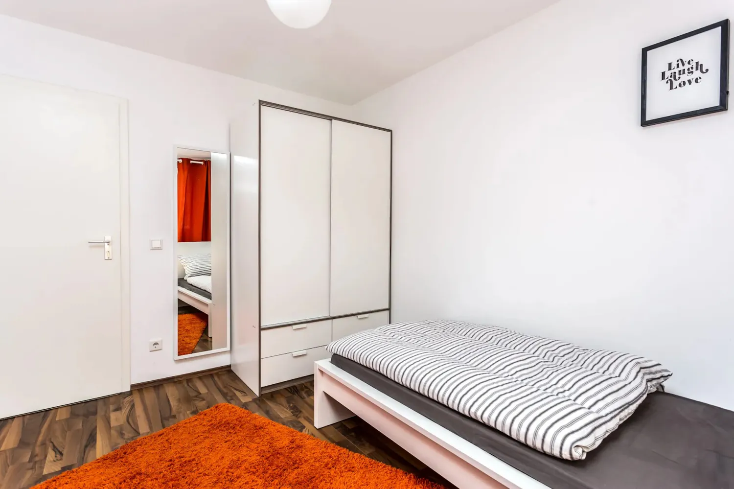 Shared room with 16 m² in Frankfurt am Main – Photo 10