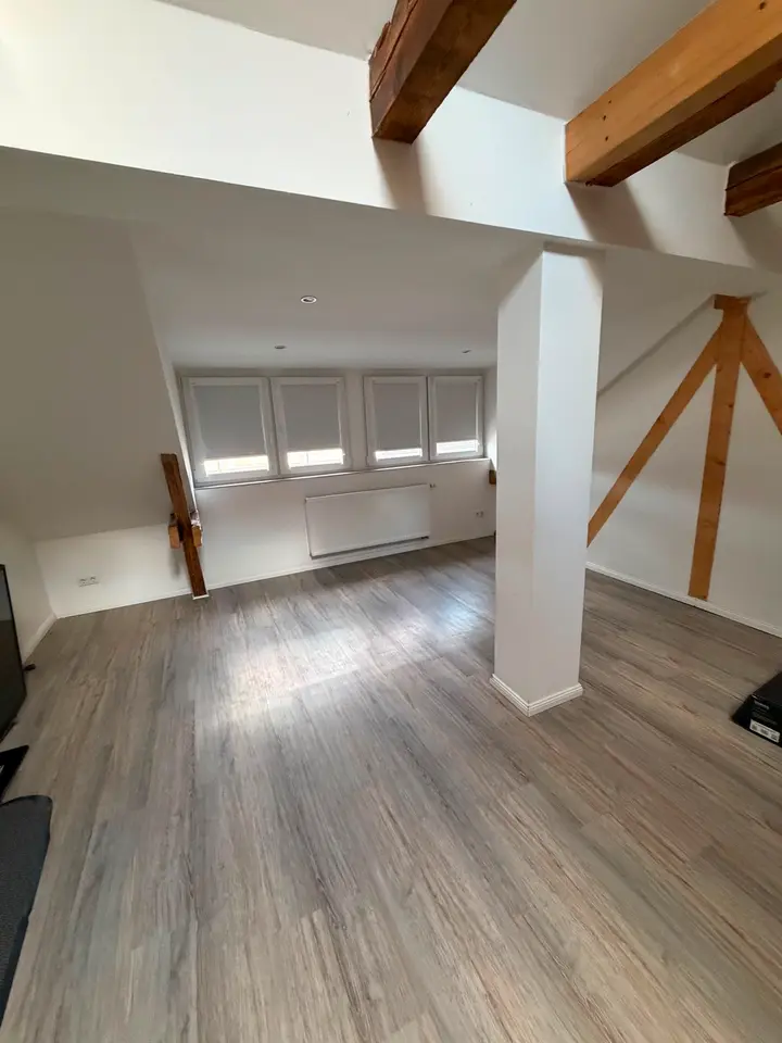5 Zimmer Wohnung mit 100 m² in Braunschweig – Bild 1