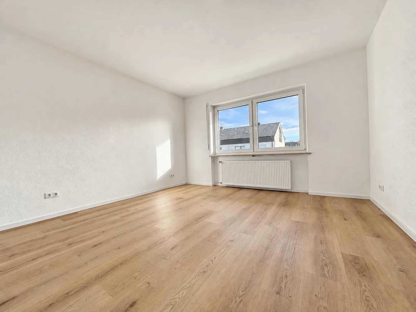 4 Zimmer Wohnung mit 115 m² in Weiden in der Oberpfalz – Bild 5