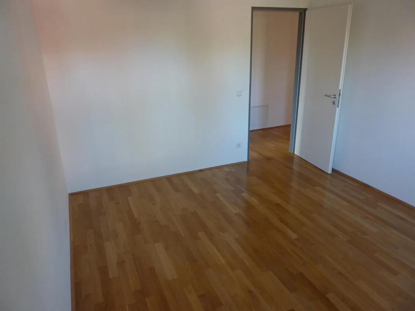4 Zimmer Wohnung mit 96 m² in München – Bild 5