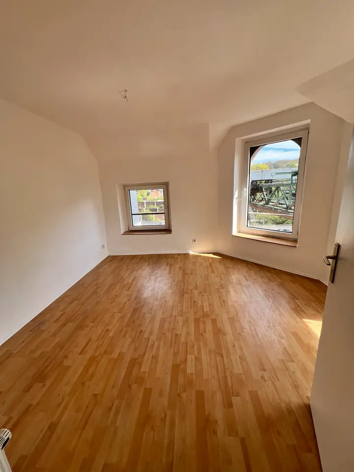 3 Zimmer Wohnung mit 100 m² in Wuppertal – Bild 2