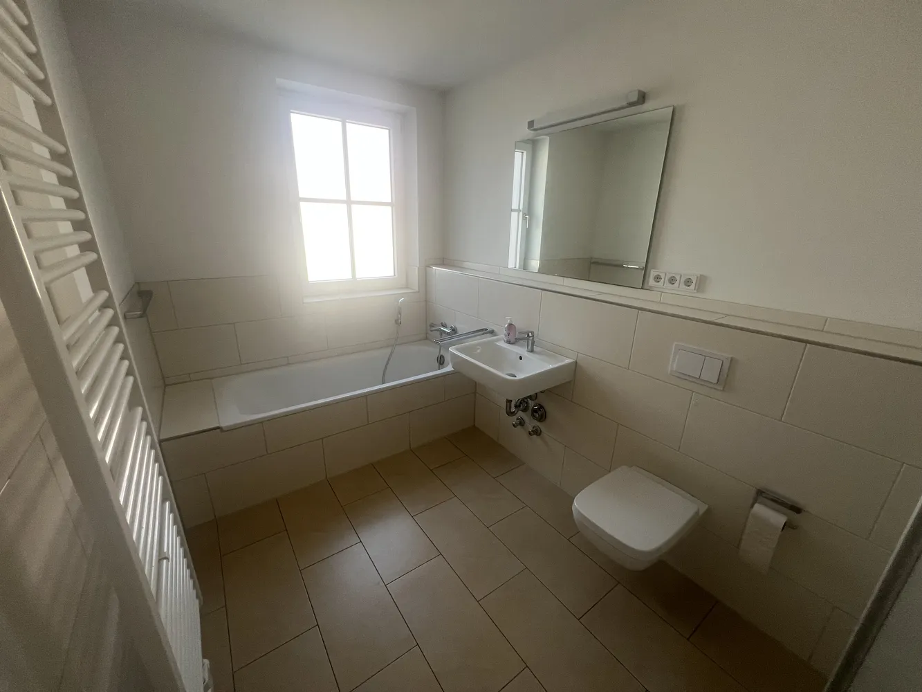 3 Zimmer Wohnung mit 88 m² in Hamburg – Bild 9
