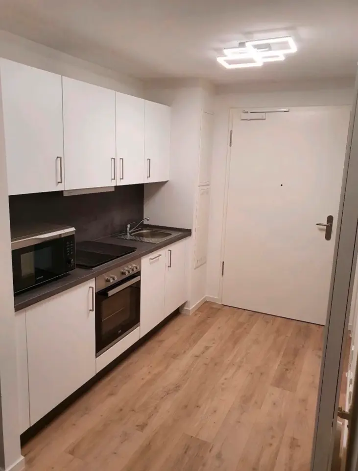 4 Zimmer Wohnung mit 98 m² in Berlin – Bild 3