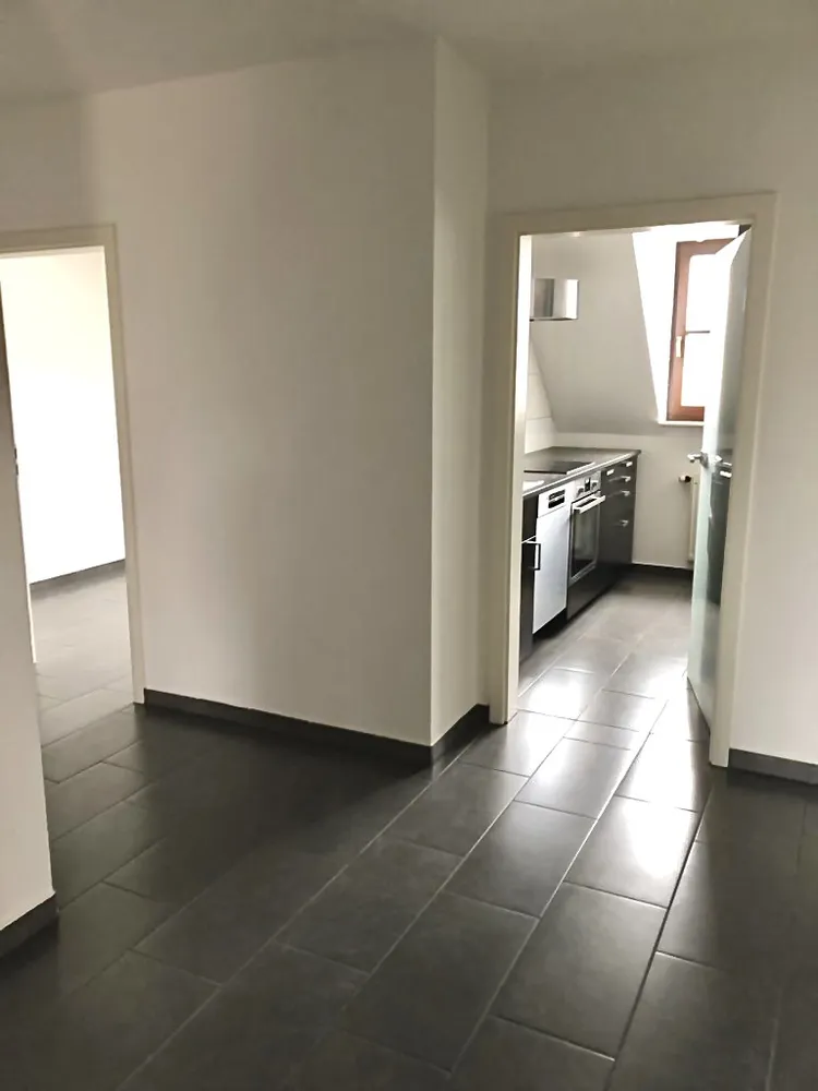 3 Zimmer Wohnung mit 74 m² in Aschaffenburg – Bild 4