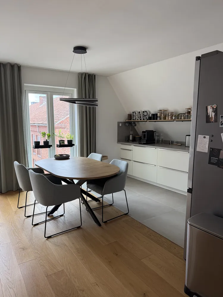 4 Zimmer Wohnung mit 109 m² in Lübeck – Bild 2