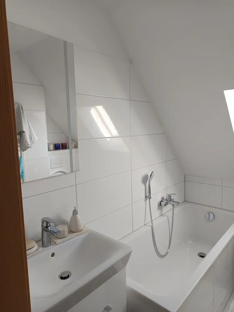 3 Zimmer Wohnung mit 65 m² in Rostock – Bild 2