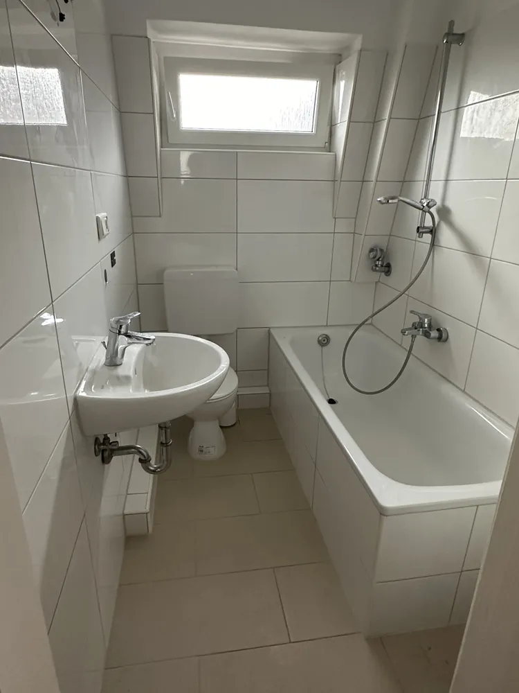 3 Zimmer Wohnung mit 65 m² in Wuppertal – Bild 4