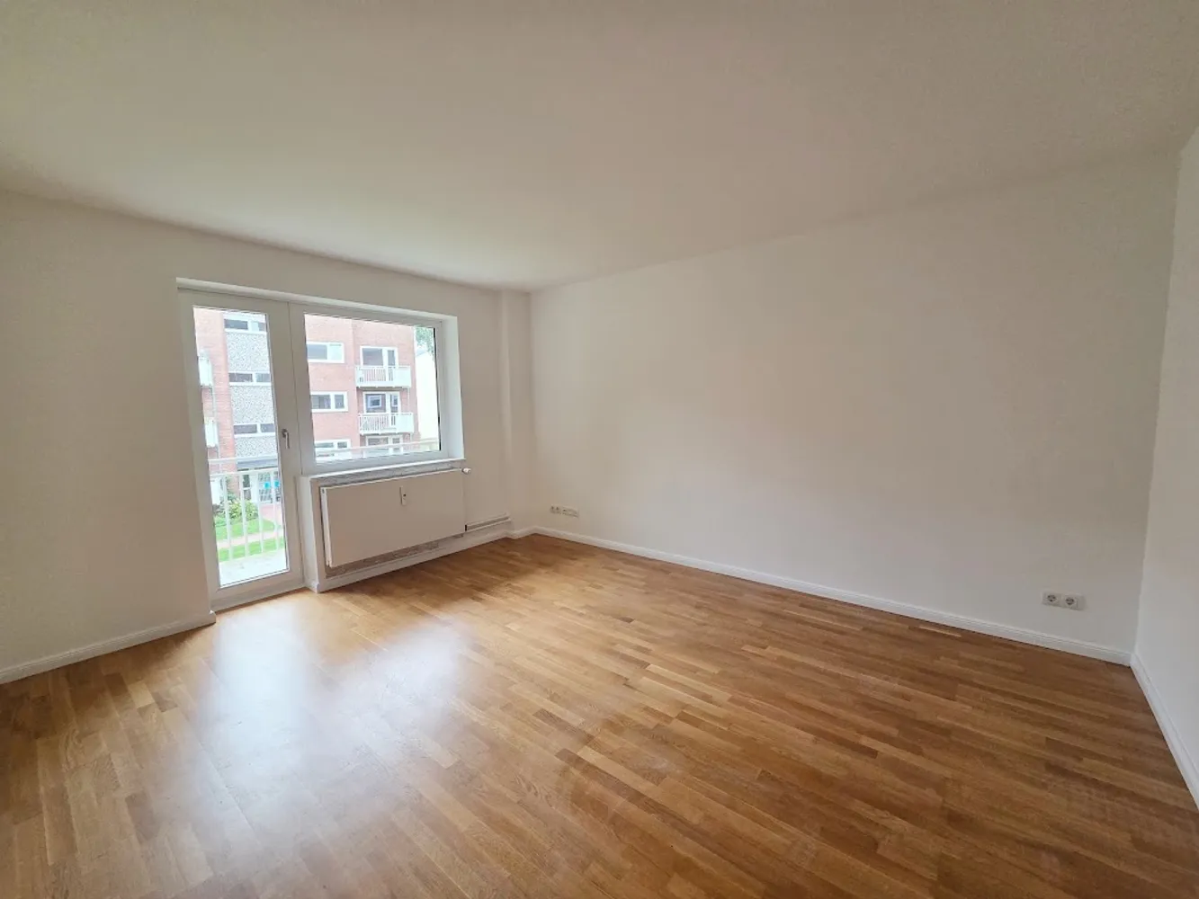 3 Zimmer Wohnung mit 74 m² in Kiel – Bild 2