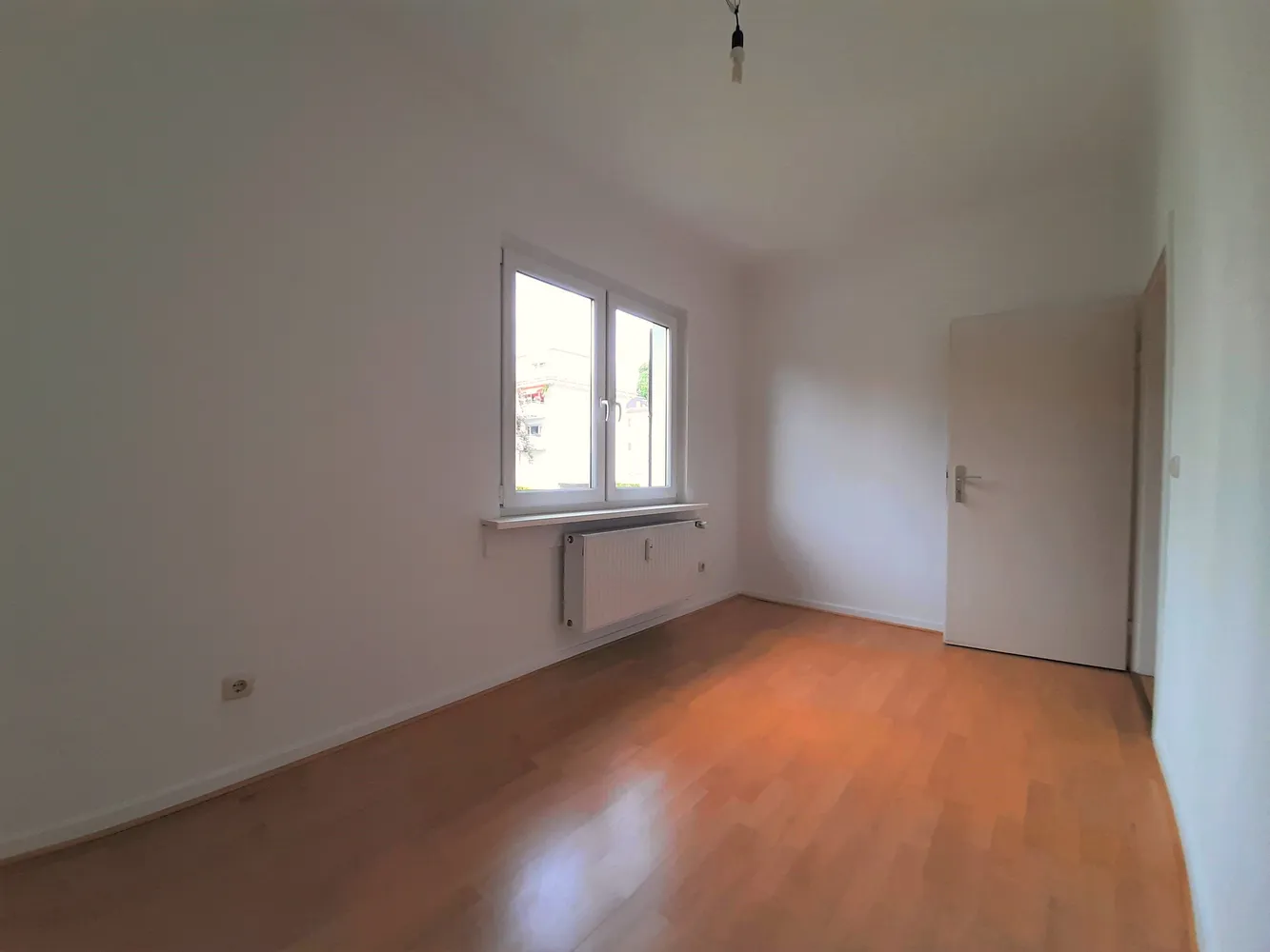 3 Zimmer Wohnung mit 82 m² in Wiesbaden – Bild 3