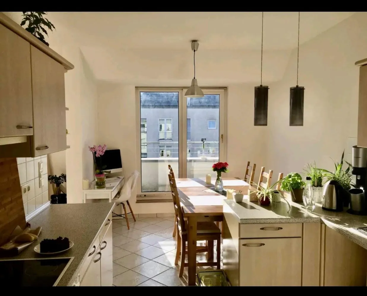 2 Zimmer Wohnung mit 65 m² in Berlin – Bild 2