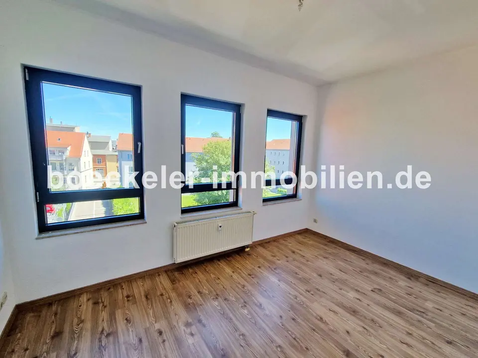 3 Zimmer Wohnung mit 101 m² in Weißenfels – Bild 2