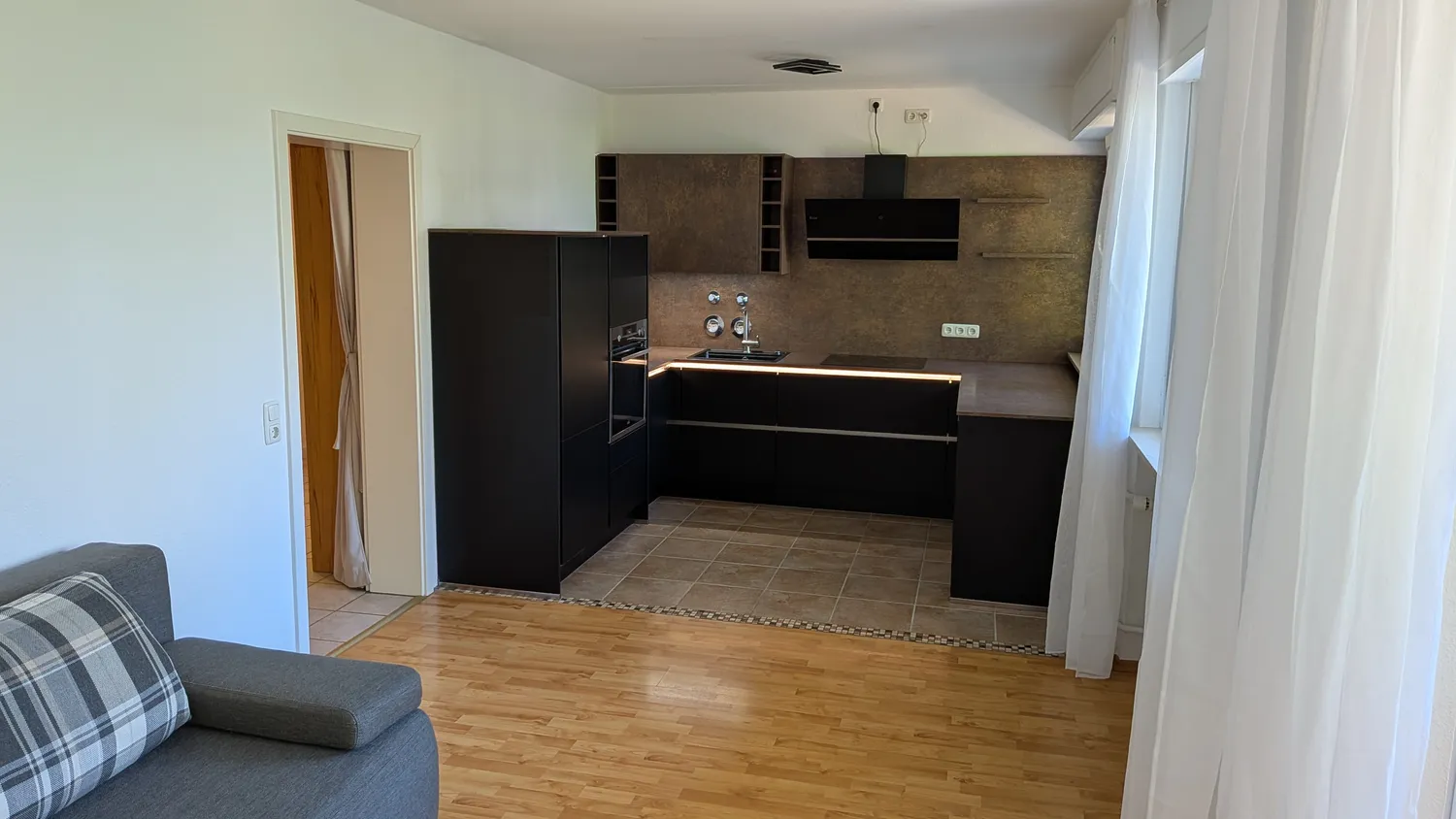 2 Zimmer Wohnung mit 61 m² in Wiesbaden – Bild 6
