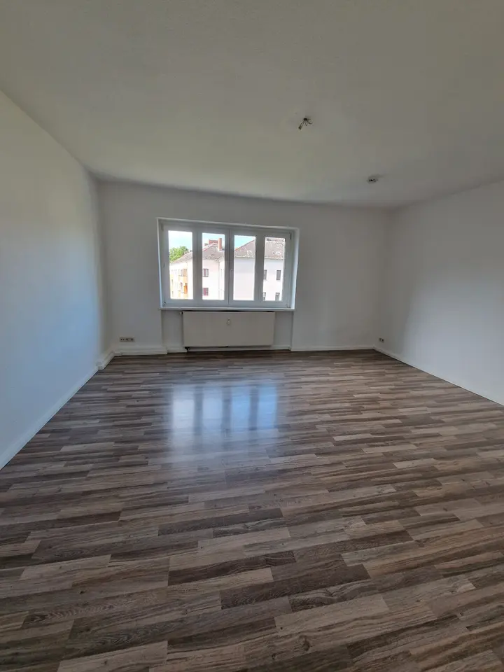 3 Zimmer Wohnung mit 72 m² in Magdeburg – Bild 1