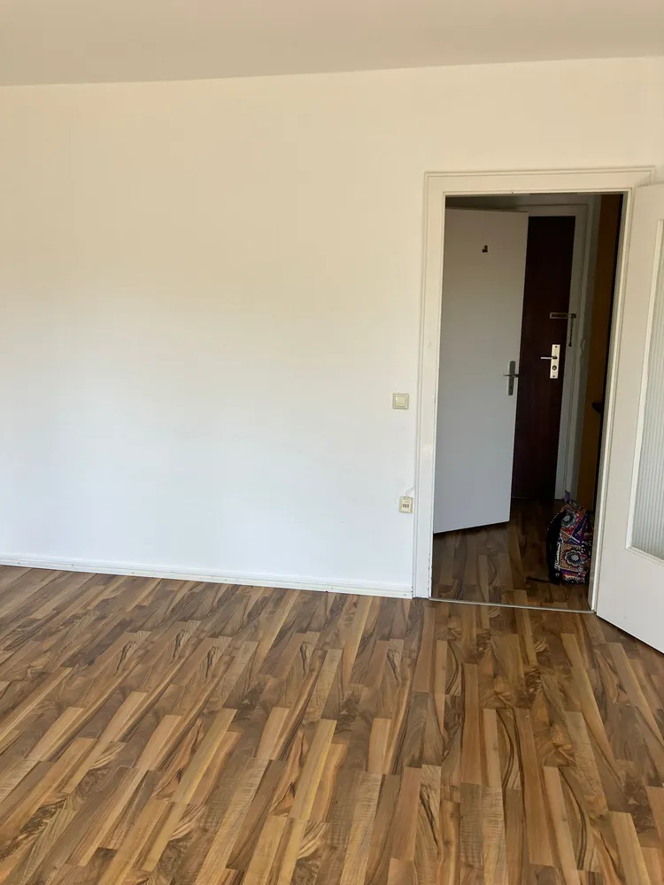 1 Zimmer Wohnung mit 30 m² in Hamburg – Bild 2