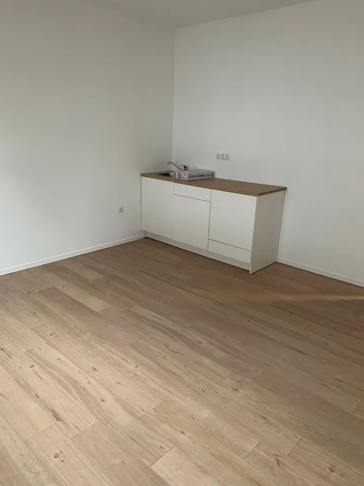 2 room apartment with 31 m² in Dietzenbach – Photo 4
