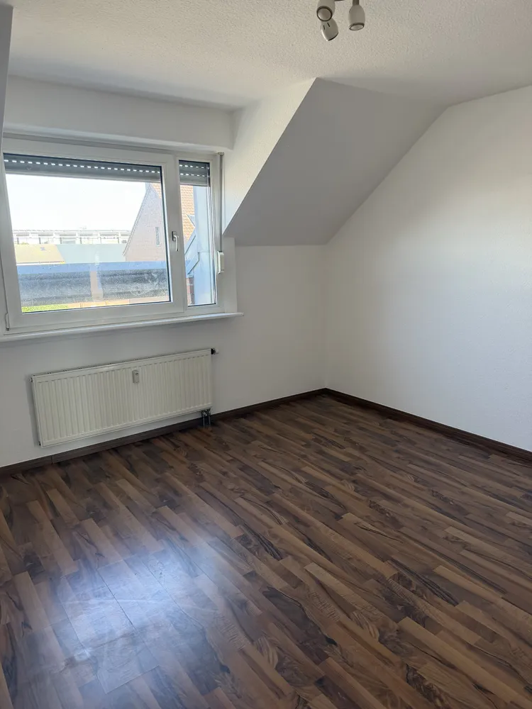 4 Zimmer Wohnung mit 105 m² in Mönchengladbach – Bild 8