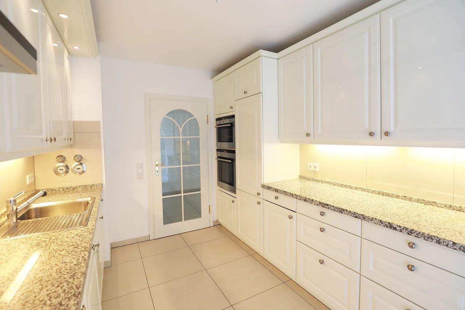 5 room apartment with 131 m² in Dormagen – Photo 6
