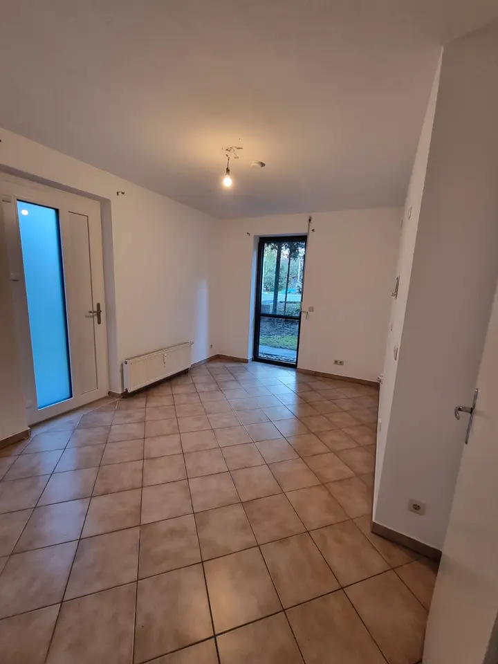 4 Zimmer Wohnung mit 93 m² in Regensburg – Bild 2