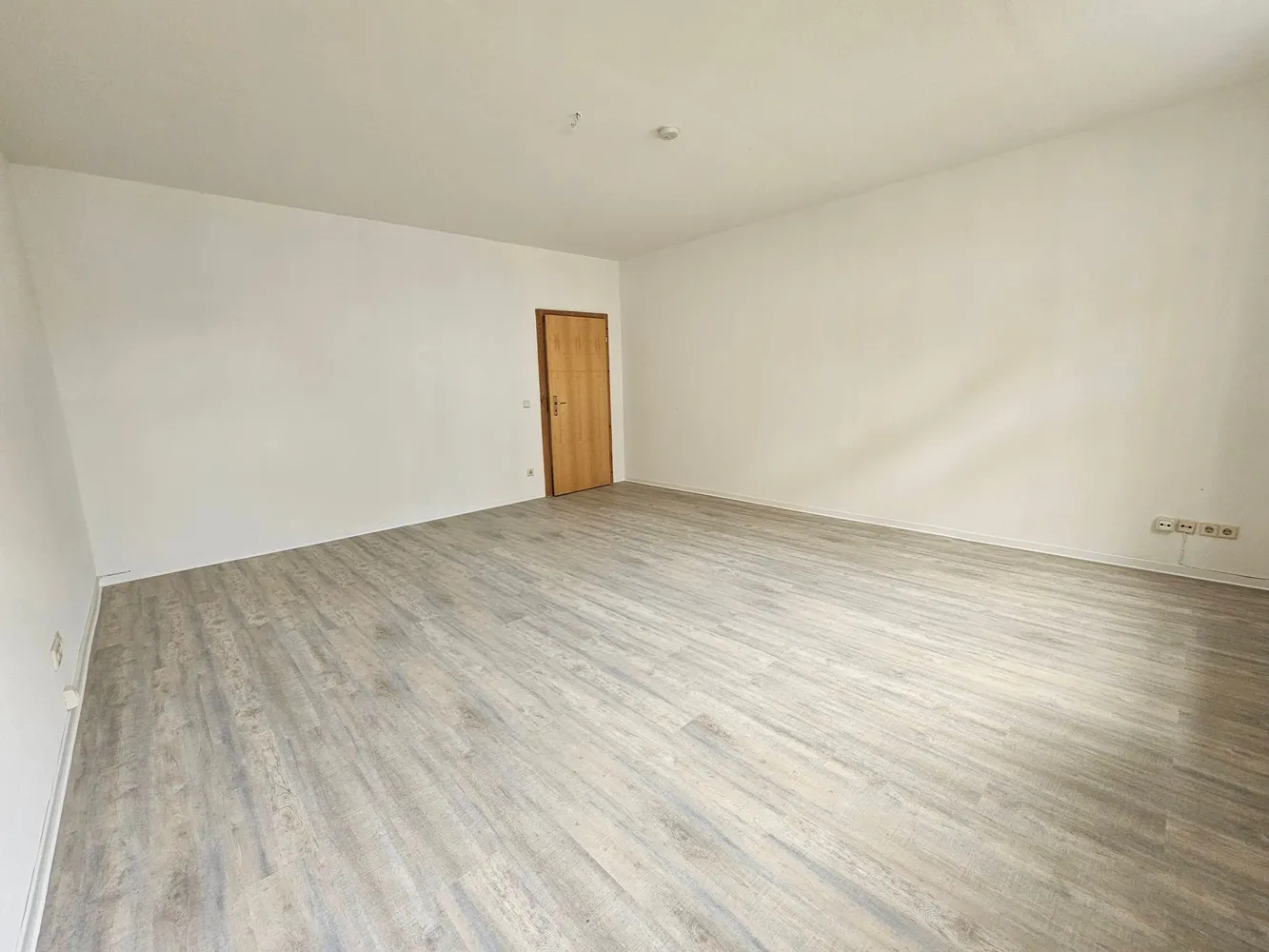 2 room apartment with 78 m² in Mühlhausen – Photo 4