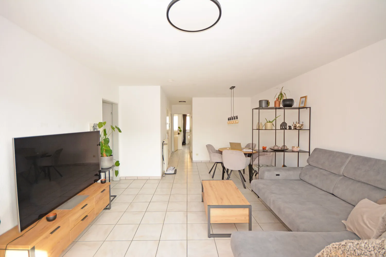 3 room apartment with 70 m² in Brühl – Photo 1
