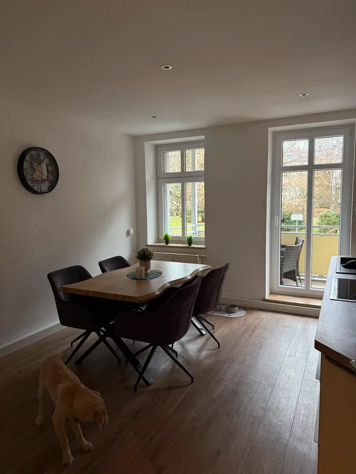 2 Zimmer Wohnung mit 65 m² in Werdau – Bild 3