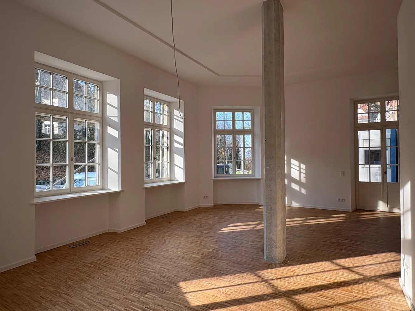 2 room apartment with 99 m² in Dresden – Photo 1