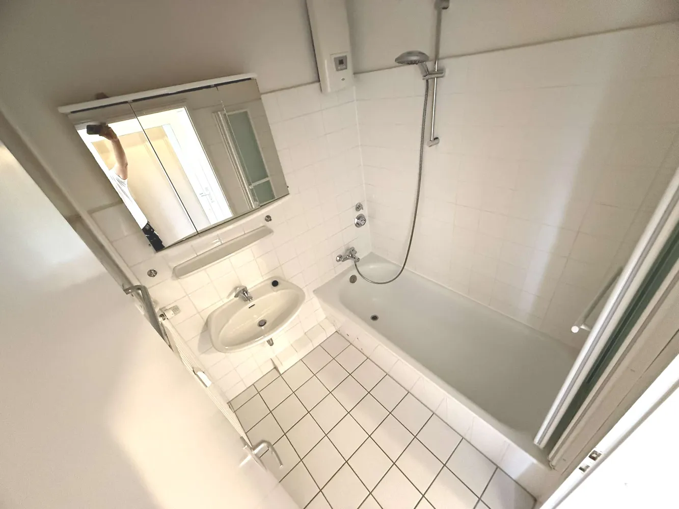 2 Zimmer Wohnung mit 65 m² in Hamburg – Bild 6