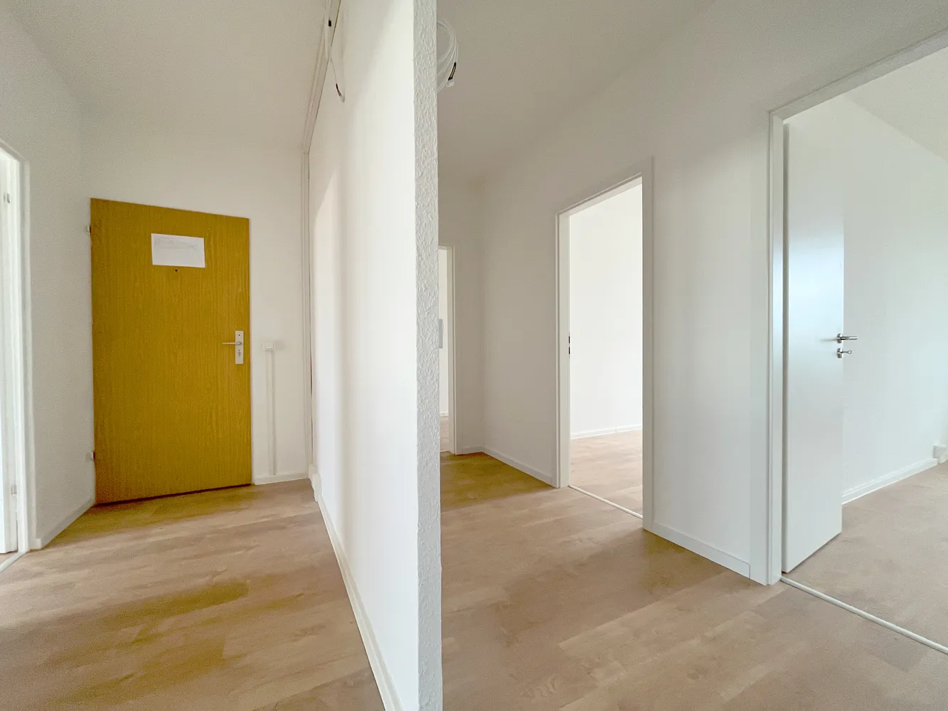 5 Zimmer Wohnung mit 86 m² in Zwickau – Bild 1