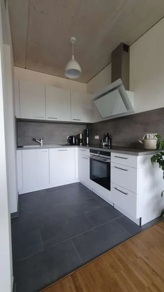 2 Zimmer Wohnung mit 42 m² in Karlsruhe – Bild 2