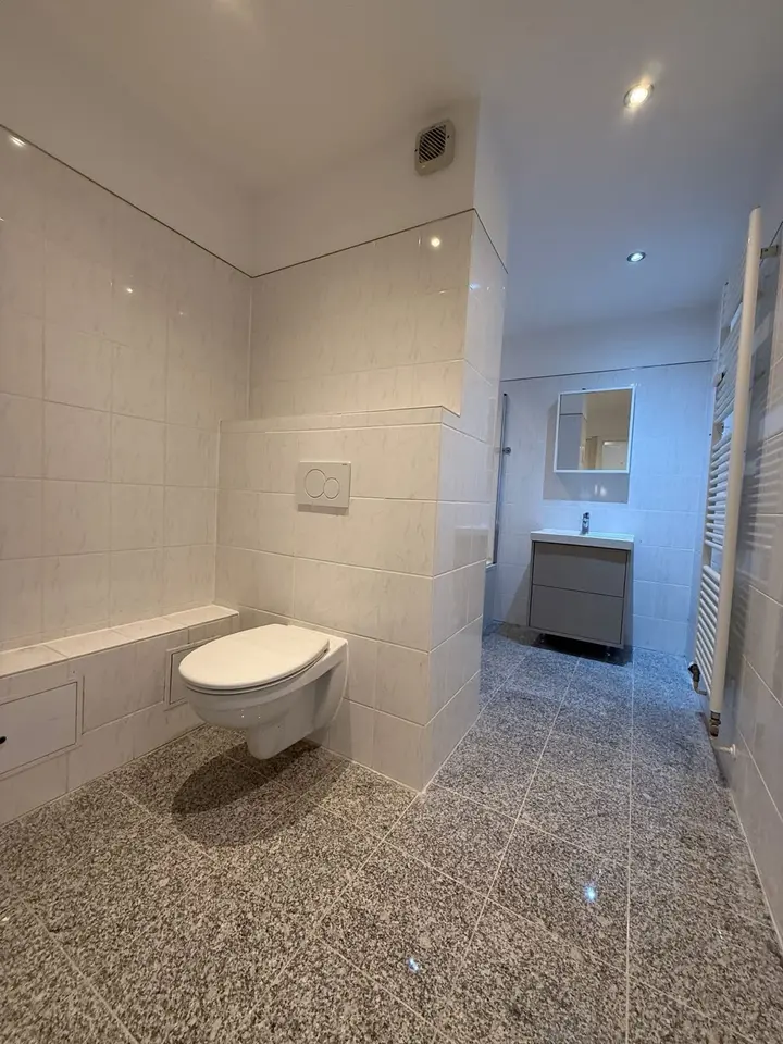 WG-Zimmer mit 12 m² in Frankfurt am Main – Bild 5