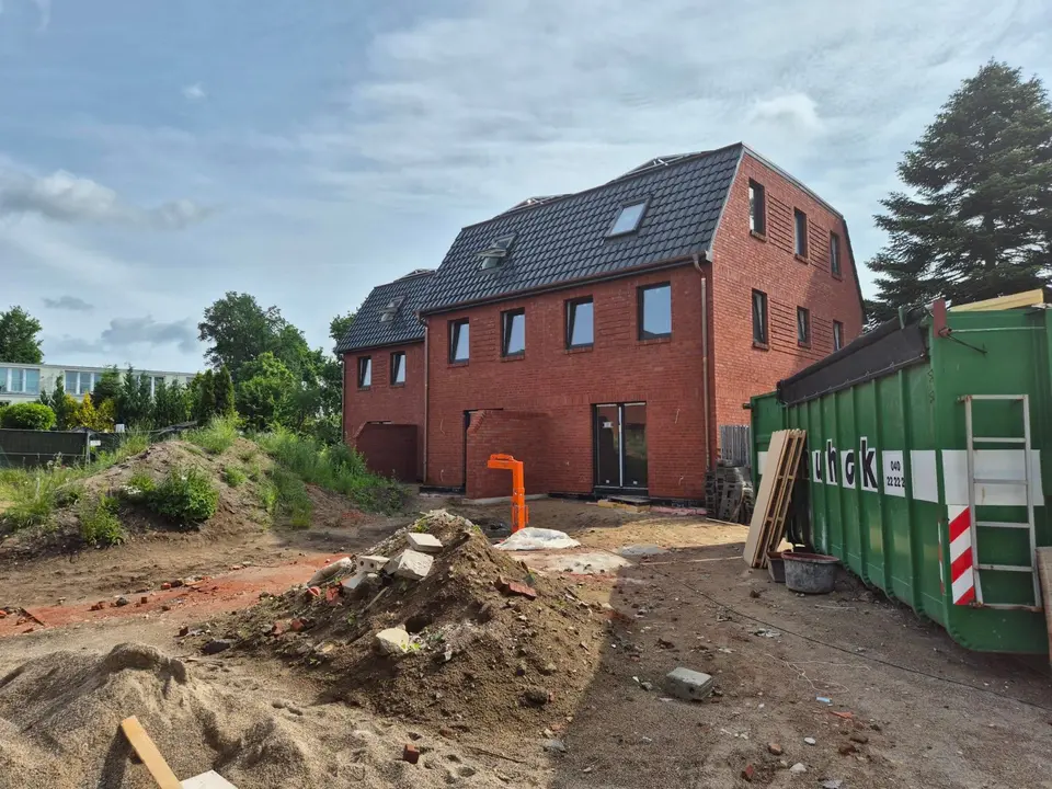 6 room house with 123 m² in Norderstedt – Photo 4