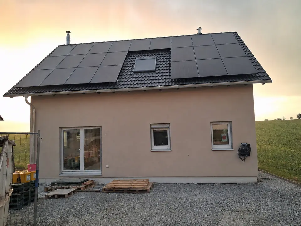 5 Zimmer Haus mit 143 m² in Backnang – Bild 1