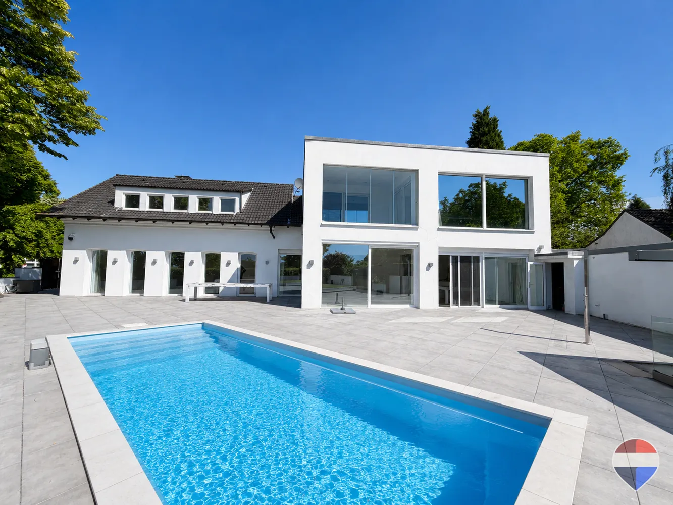 7 Zimmer Haus mit 340 m² in Wesel – Bild 1