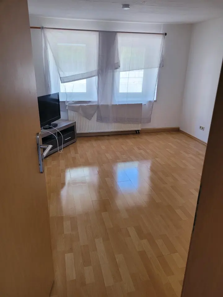 4 Zimmer Haus mit 100 m² in Saarbrücken – Bild 2