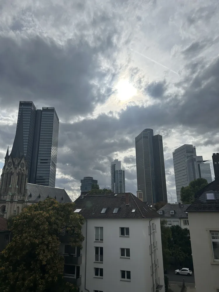 2 room apartment with 43 m² in Frankfurt am Main – Photo 2