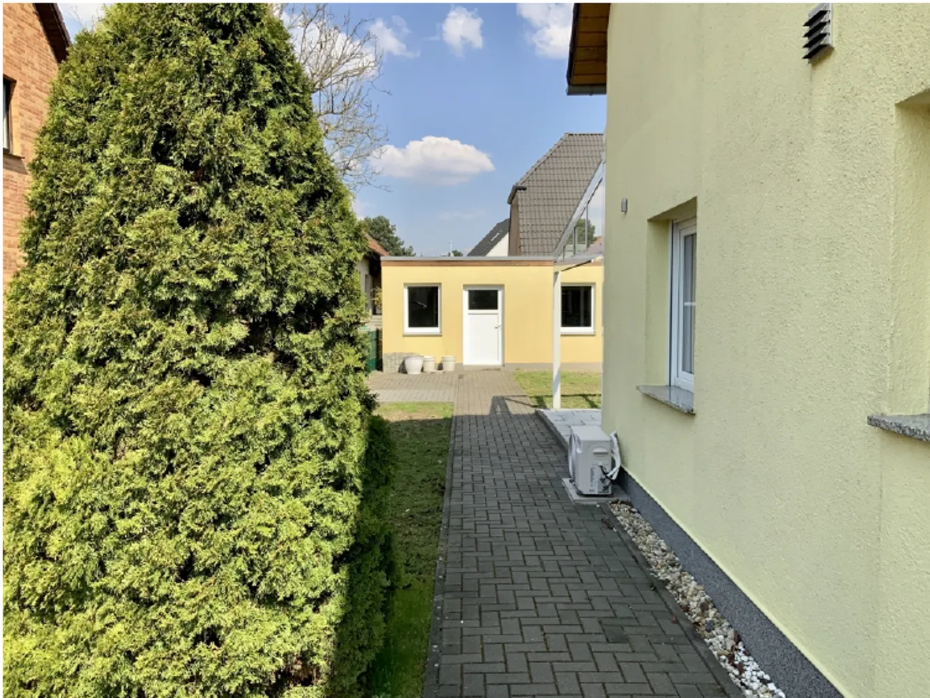 6 Zimmer Haus mit 142 m² in Berlin – Bild 5