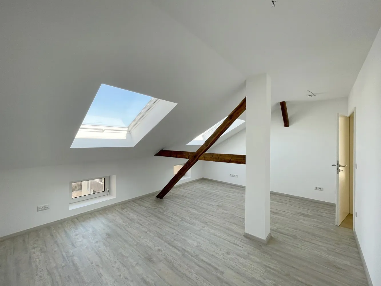 3 Zimmer Wohnung mit 113 m² in Halle (Saale) – Bild 9