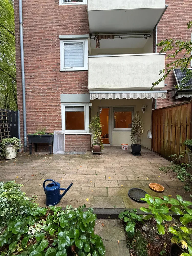2 room apartment with 65 m² in Düsseldorf – Photo 1