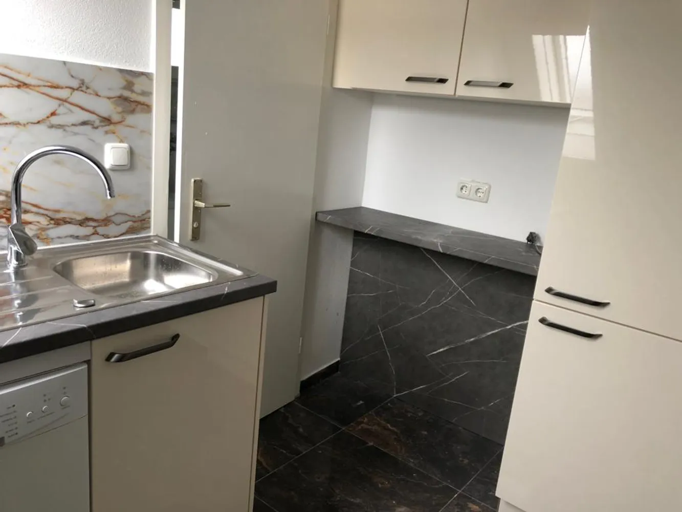 3 Zimmer Wohnung mit 50 m² in Stuttgart – Bild 8