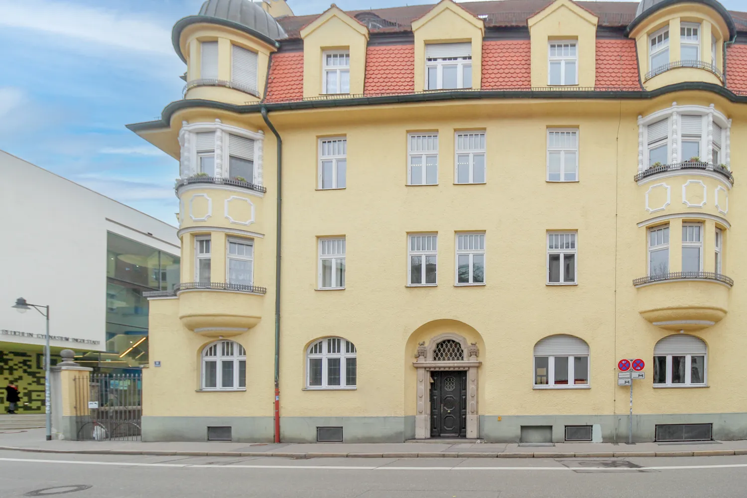 7 Zimmer Wohnung mit 212 m² in Ingolstadt – Bild 2