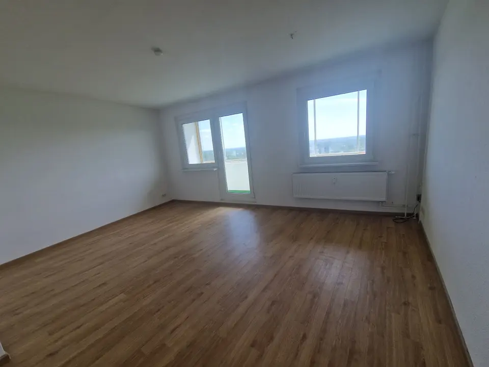 4 Zimmer Wohnung mit 112 m² in Neubrandenburg – Bild 3