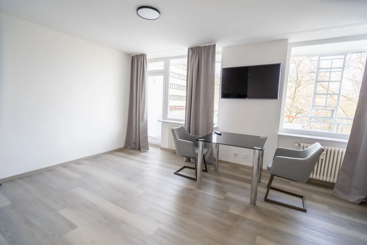 1 Zimmer Wohnung mit 38 m² in Frankfurt am Main – Bild 1
